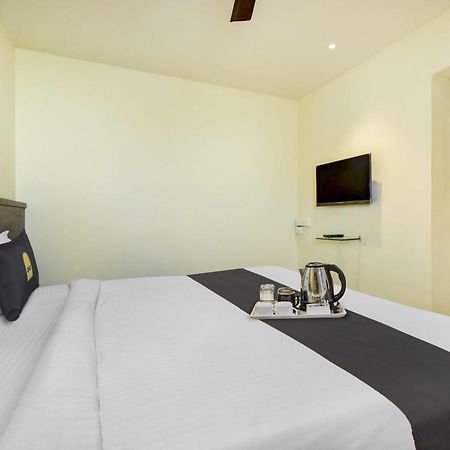 Townhouse Oak Hotel Chaitanya Executive Near Fun Time Multiplex بونة المظهر الخارجي الصورة
